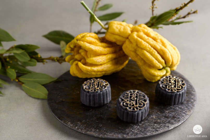 Grand Hyatt Singapore mooncakes Black Sesame, Buddha’s Hand Truffle Snowskin copy