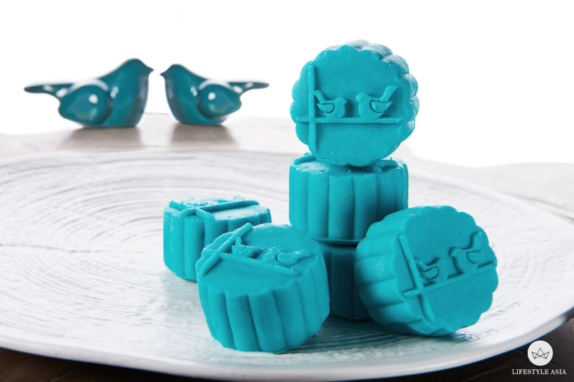 Four Seasons Hotel Singapore_ Heaven on Earth_Snowskin mooncake copy